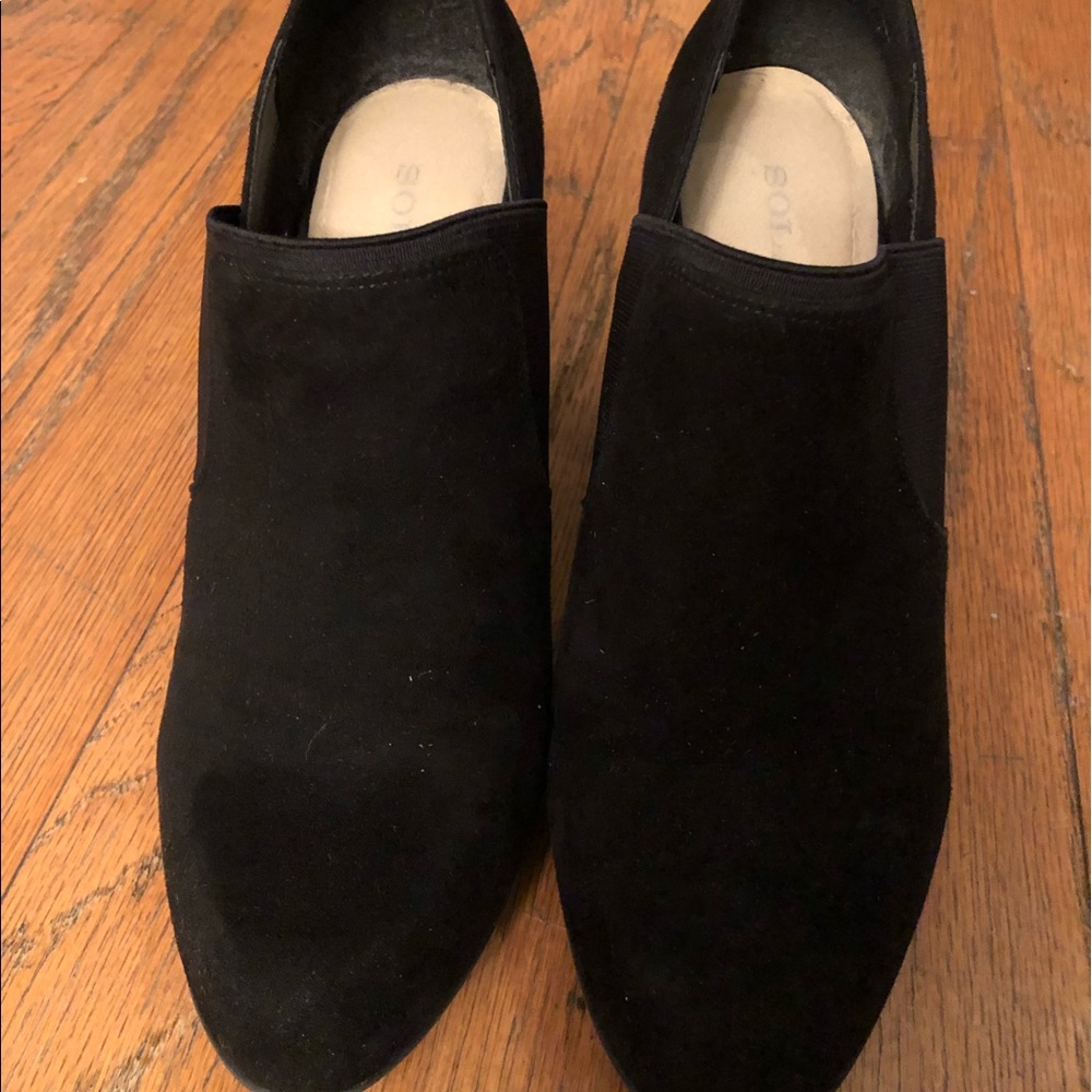Black Solanz Bootie Heels Size 8